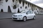 Toyota Auris HSD 2010 года